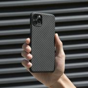 Capa iPhone 11 Pro Max 6.5 Pitaka MagEZ Preto e Cinza